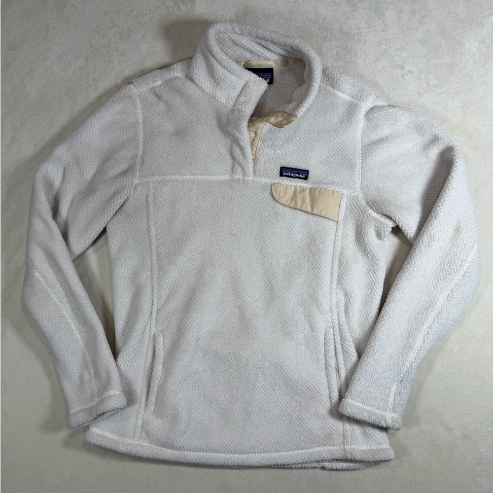 Women’s Patagonia Size Large Synchilla Cream and Tan Women's Sweater Button Snap